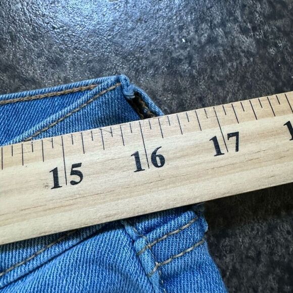 Old Navy Blue Light Wash Mid Rise Straight Women’s Jeans 8 Regular Used - Picture 9 of 12